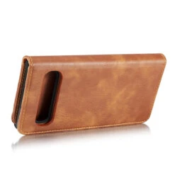 Brown DG.Ming 2 In 1 Leather Wallet Removable Magnetic Case For Galaxy S10 5G -Cheap NewCase Store galaxy s10 5g dg ming wallet magnetic case brown 5 03409.1701321556