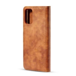 Brown DG.Ming Wallet Removable Magnetic Case With Card Slots For Galaxy S20 -Cheap NewCase Store galaxy s20 dg ming wallet magnetic case brown 3 83507.1701321562